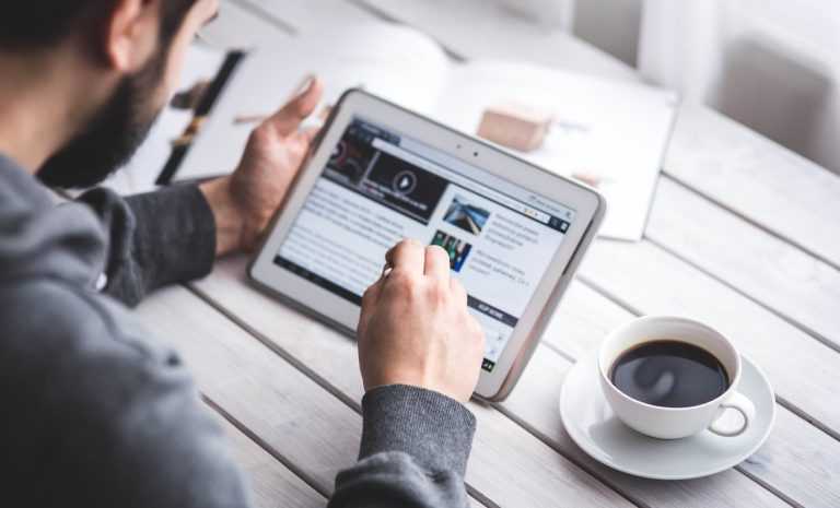 What Causes Information Overload and How Can You Avoid It in Marketing?