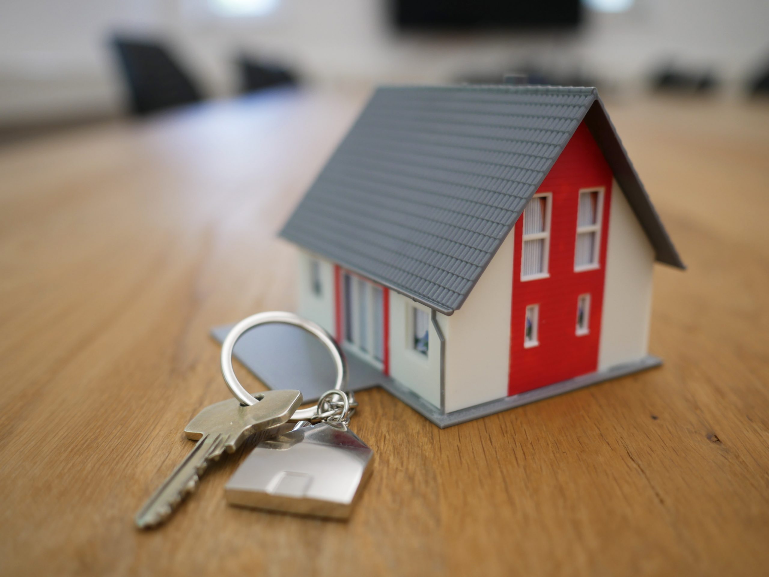 Property keys with house attachment